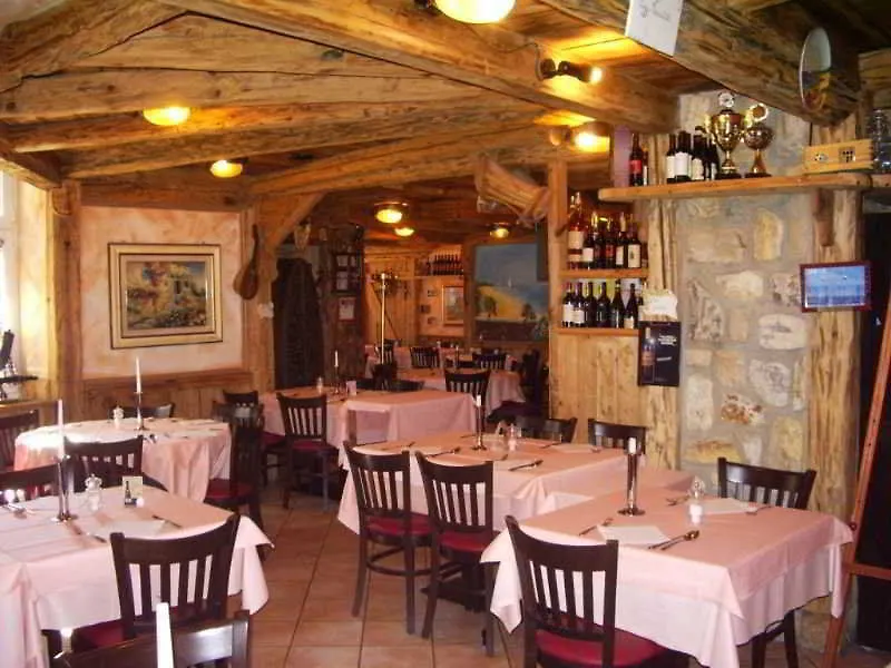 Hotel Il Mulino Berlín 2*,